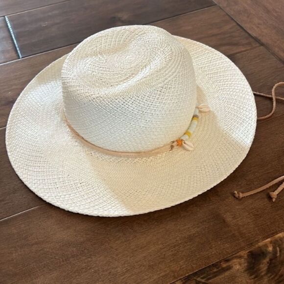 Free People Georgia Shell Embellished Straw Hat M - Picture 7 of 12